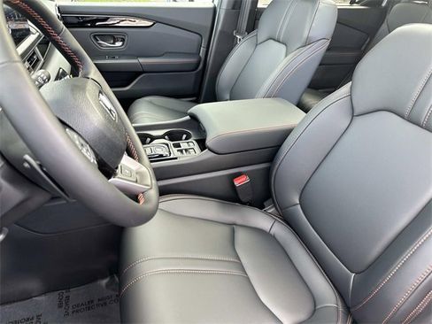 New 2025 Honda Pilot TrailSport image 22