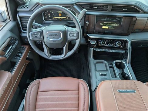 New 2026 GMC Sierra 2500 Denali Ultimate image 9