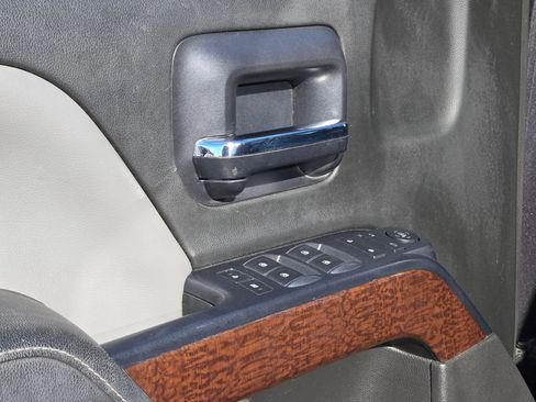 Used 2015 GMC Sierra 1500 SLE w/ Texas SLE Value Package image 12