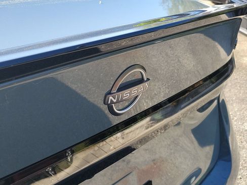 New 2026 Nissan Sentra SR w/ SR Premium Package FWD image 11