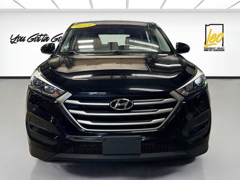 Used 2017 Hyundai Tucson SE FWD image 2