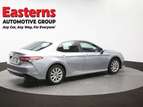 Used 2020 Toyota Camry LE FWD image 39