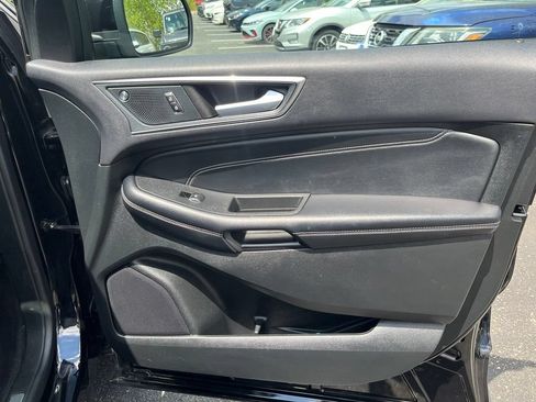 Used 2023 Ford Edge Titanium w/ Cargo Accessory Package AWD/4WD image 12