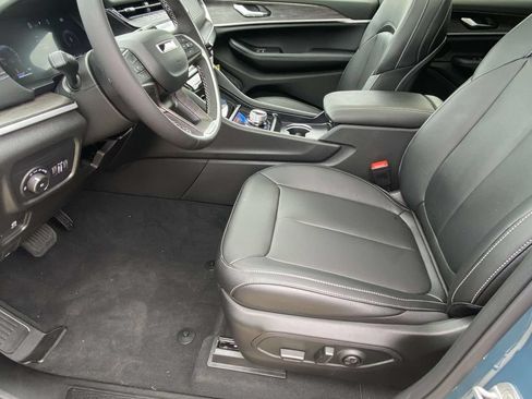 New 2026 Jeep Grand Cherokee Limited w/ Limited Altitude Package RWD image 13