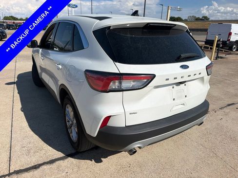 Used 2022 Ford Escape SE w/ Convenience Package FWD image 7