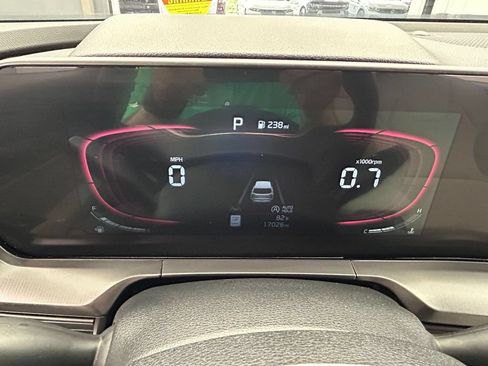 Used 2024 Kia Telluride S w/ S Sunroof Package FWD image 30