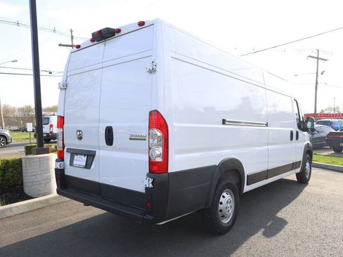 Used 2023 RAM ProMaster 3500 w/ Driver Convenience Group image 5