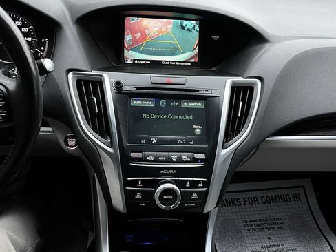 Used 2015 Acura TLX FWD image 9