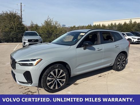 Certified 2025 Volvo XC60 B5 Core image 1