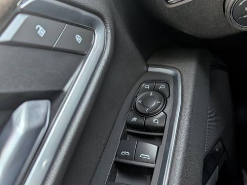 Used 2025 Chevrolet Silverado 3500 LT w/ Safety Package image 22