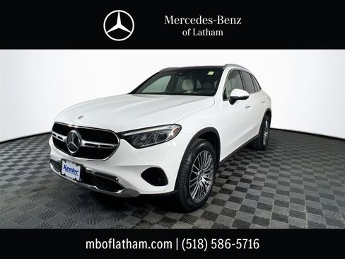 Certified 2024 Mercedes-Benz GLC 300 4MATIC image 1