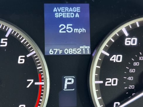 Used 2014 Acura ILX w/ Technology Package FWD image 26