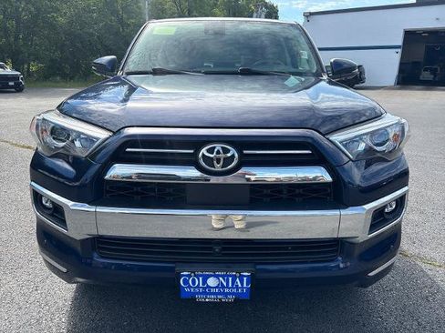 Used 2022 Toyota 4Runner Limited AWD/4WD image 2