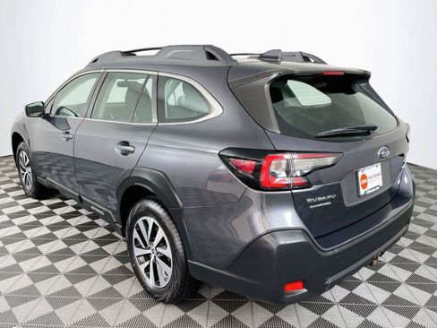 Used 2024 Subaru Outback AWD/4WD image 7