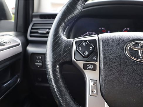Used 2023 Toyota 4Runner SR5 Premium w/ Moonroof Package AWD/4WD image 17