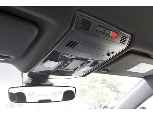 Used 2025 Volkswagen Jetta Sport FWD image 22