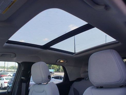 Used 2026 Chevrolet TrailBlazer LT w/ LT Cold Weather Package image 4