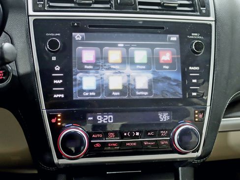 Used 2018 Subaru Legacy 2.5i Limited image 20