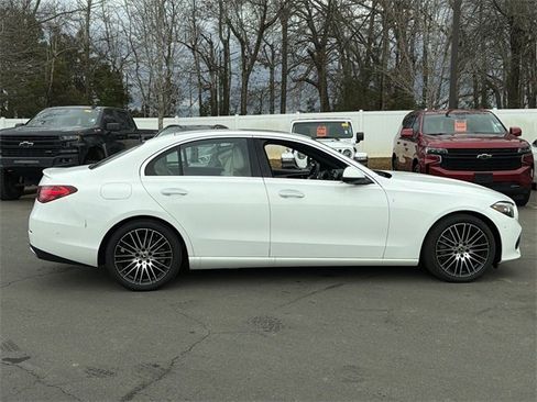 Used 2023 Mercedes-Benz C 300 Sedan image 7
