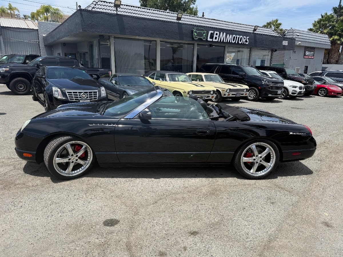 Used 2002 Ford Thunderbird RWD image 9