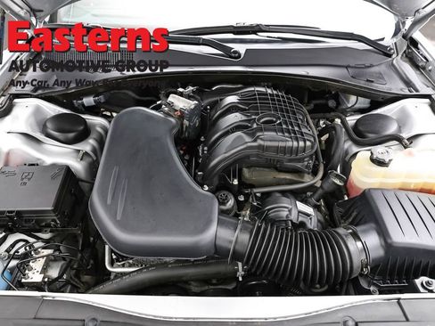 Used 2023 Chrysler 300 S RWD image 7