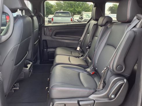 Certified 2024 Honda Odyssey Sport image 19