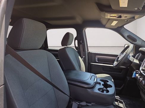 Used 2024 RAM 1500 Warlock AWD/4WD image 14