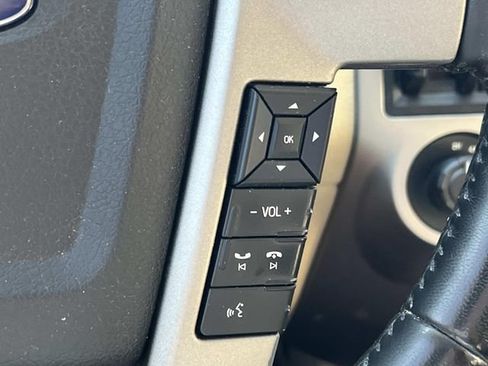 Used 2017 Ford Expedition Limited w/ Equipment Group 301A AWD/4WD image 29