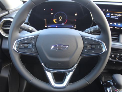 New 2026 Chevrolet Trax ACTIV w/ Sunroof Package image 11