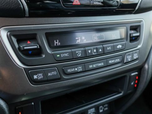 Used 2022 Honda Pilot Special Edition image 19