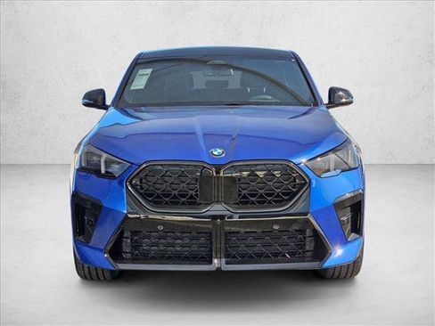 New 2026 BMW X2 xDrive28i w/ Technology Package image 2