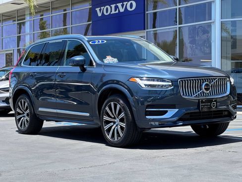 Certified 2023 Volvo XC90 B5 Plus AWD/4WD image 7