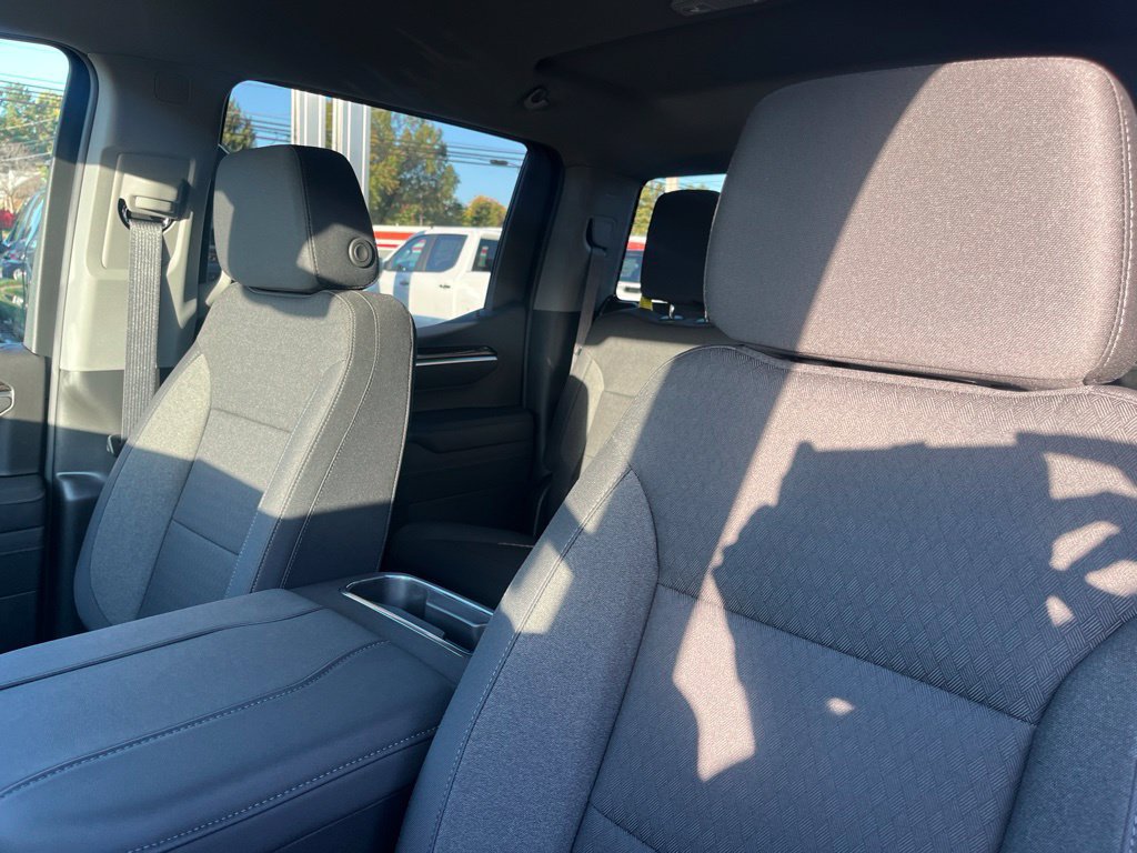 New 2026 Chevrolet Silverado 1500 RST AWD/4WD image 13