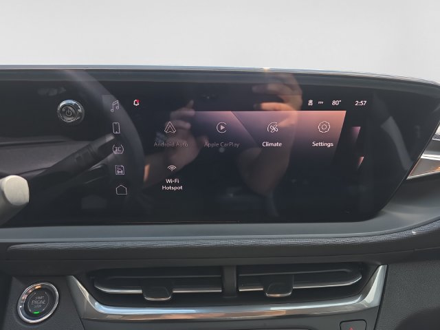 Used 2024 Buick Envista Preferred w/ Advanced Safety Package FWD image 15