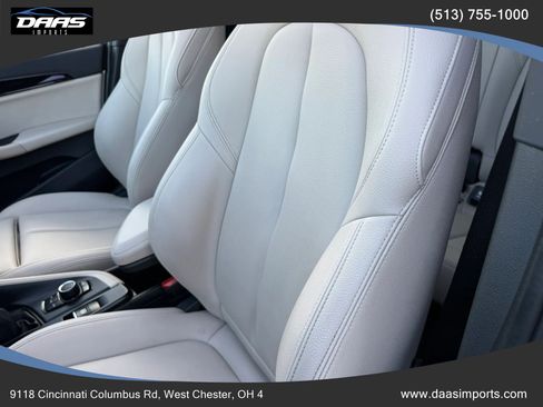 Used 2018 BMW X1 xDrive28i w/ Convenience Package AWD/4WD image 11