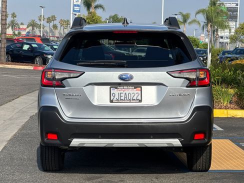 Used 2024 Subaru Outback Limited AWD/4WD image 5