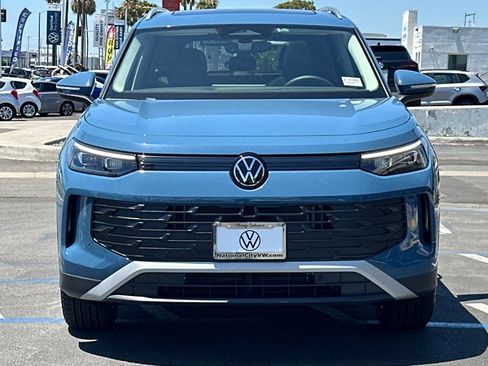 New 2026 Volkswagen Tiguan SE AWD/4WD image 3
