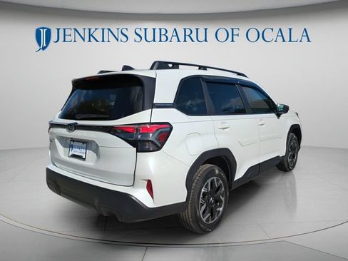 Used 2026 Subaru Forester Premium AWD/4WD image 3