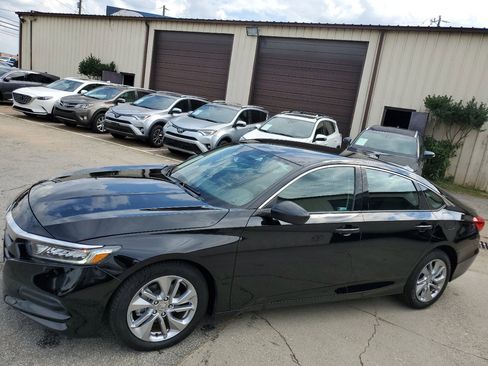 Used 2019 Honda Accord LX image 5