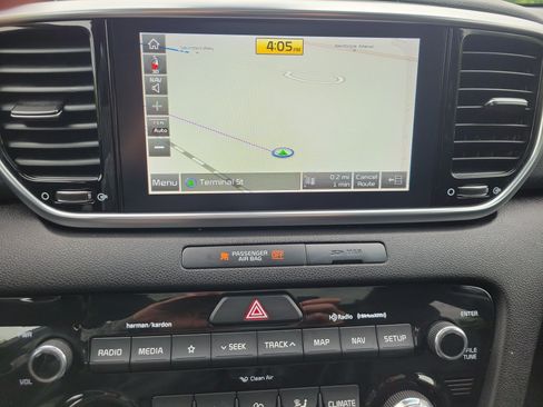 Used 2020 Kia Sportage EX w/ EX Technology Package AWD/4WD image 27