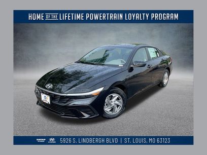 Certified 2025 Hyundai Elantra SE