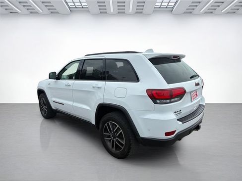 Used 2019 Jeep Grand Cherokee Trailhawk w/ Trailhawk Luxury Group AWD/4WD image 8