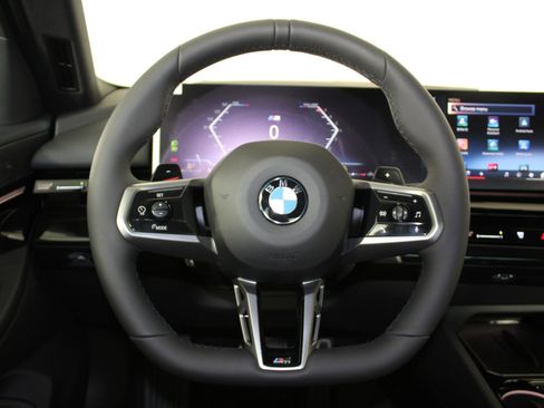 New 2026 BMW 530i w/ M Sport Package image 15