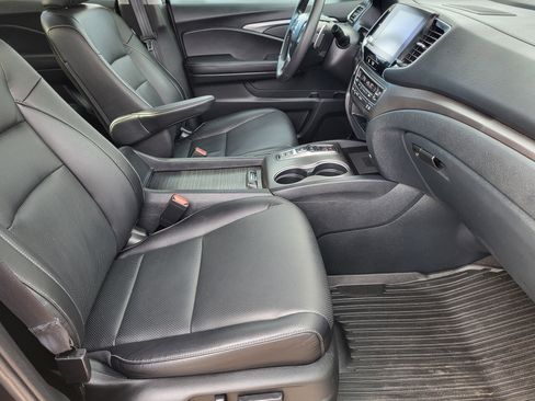 Used 2023 Honda Ridgeline RTL-E image 11