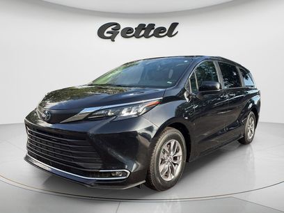 Used 2024 Toyota Sienna XLE