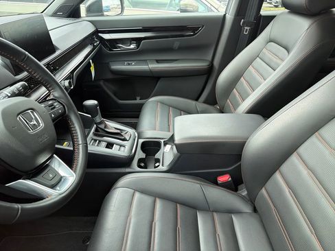 Used 2025 Honda CR-V Sport Touring image 13