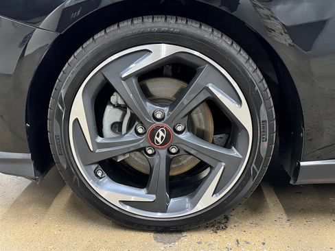 Used 2019 Hyundai Veloster Turbo image 6