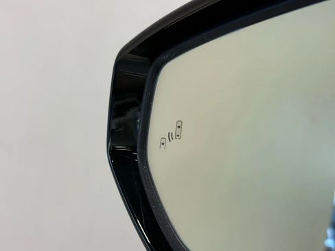 Used 2021 Lexus IS 300 image 11