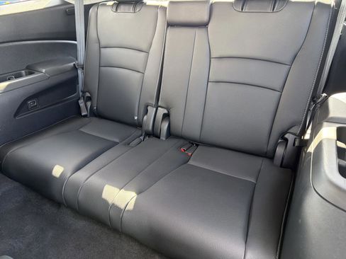 Used 2020 Honda Pilot Touring image 27