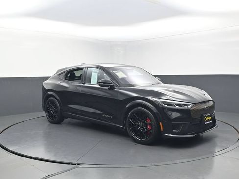 Used 2025 Ford Mustang Mach-E GT w/ Bronze Appearance Package AWD/4WD image 3